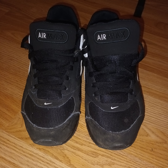 Nike Air Max 90s Black and White UK Size 5.5 - Picture 3 of 3